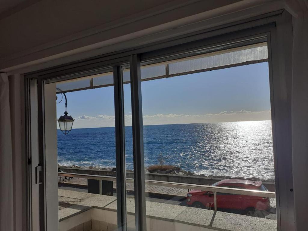 Appartamento Cadorna Fronte Mare *